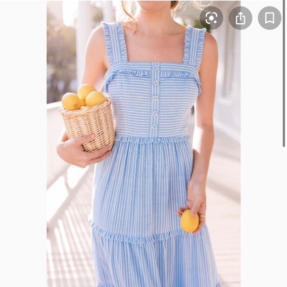 Gal Meets Glam Courtney Rio - Picture 4 of 5